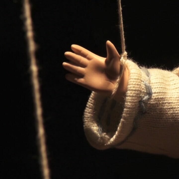 AYAF Artist Film 2013 #Bird Eat Bird #정지현